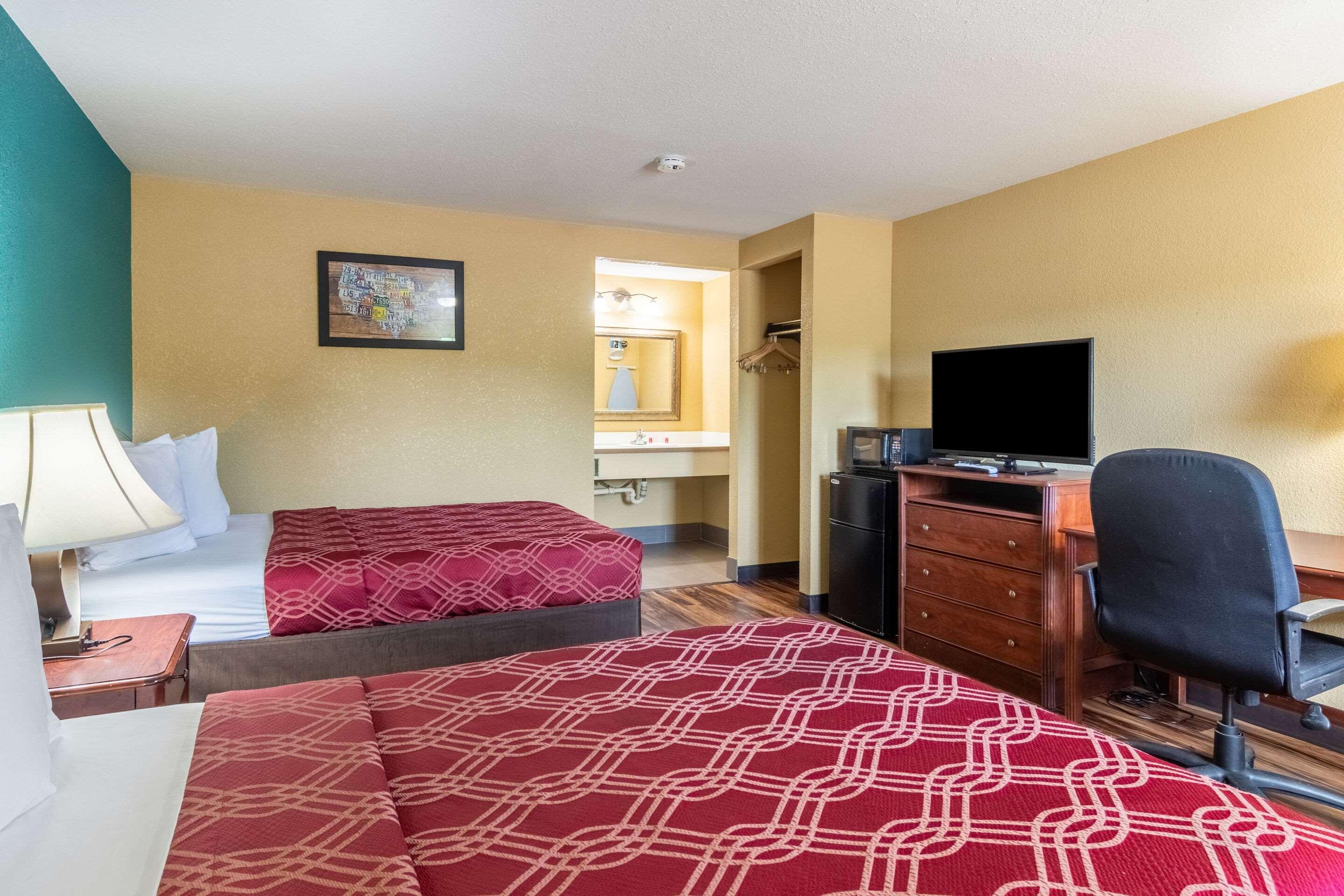 Econo Hotel Bradford